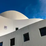 design a simple building architectually sound